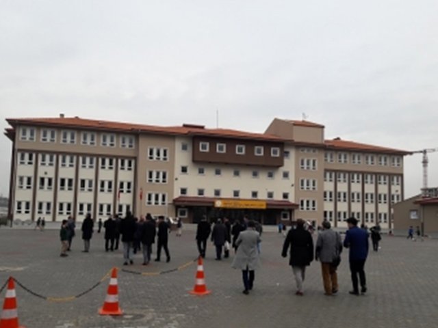 Ümitköy Anadolu Lisesi Teras izolasyon ve Kiremit Döşeme İşleri